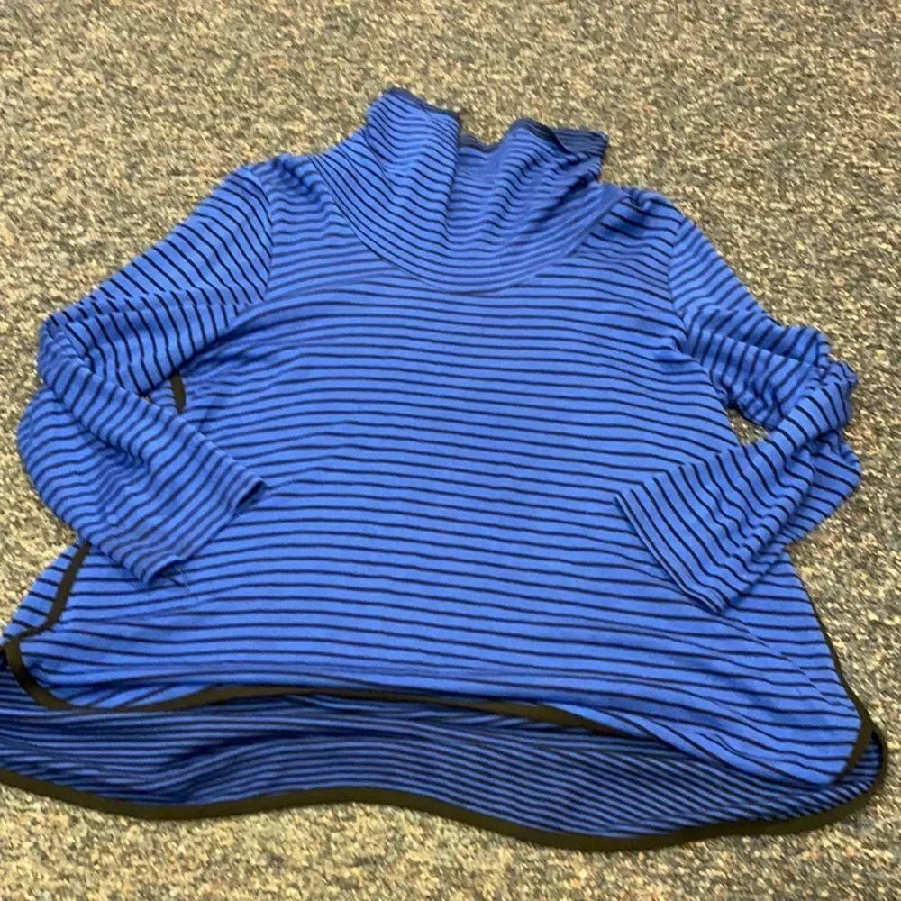 Cable & Guage Stripped Turtleneck top sz. 3X